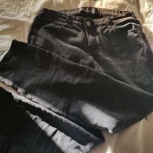 Reitmans Faded Dark Wash Mid-Rise Mom Jeans